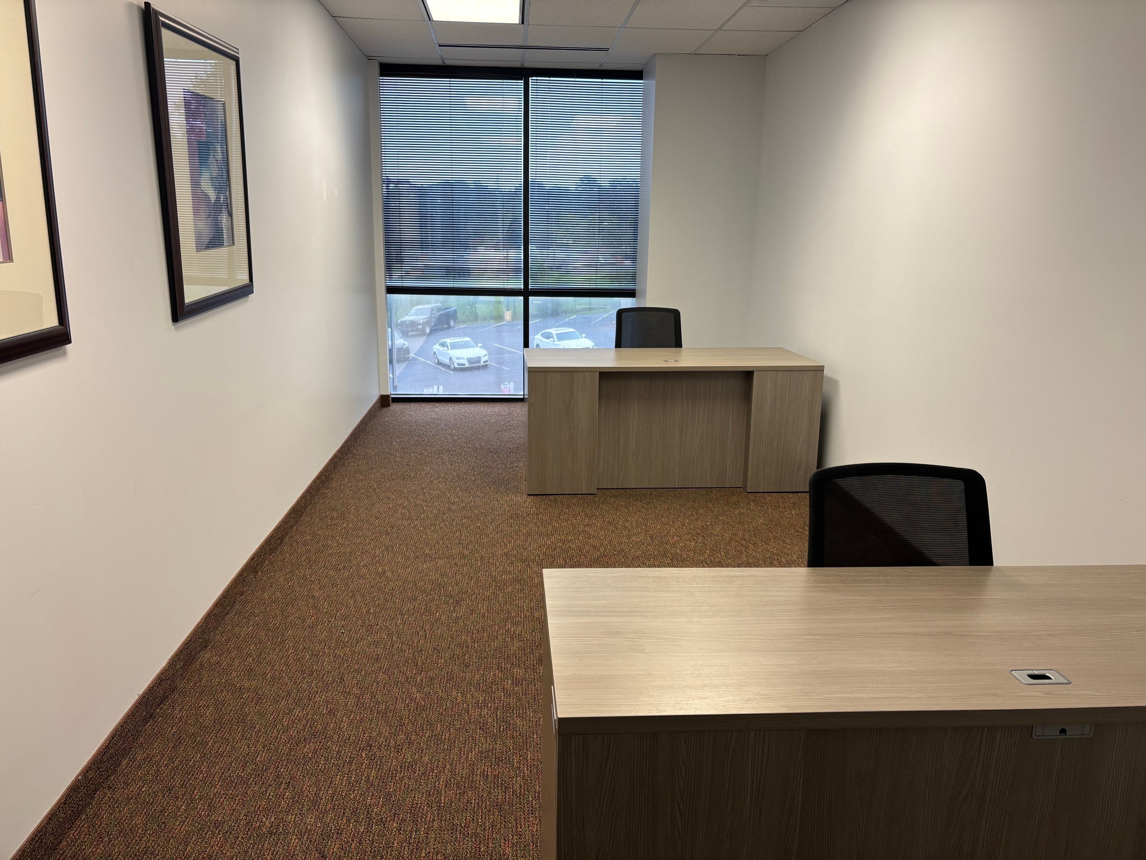 Furnished private office suite for rent at Triad Office Solutions in Jackson, MS